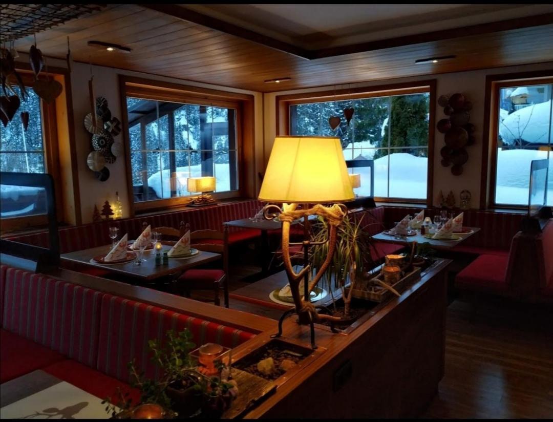 Hotel Alpenhof 3*